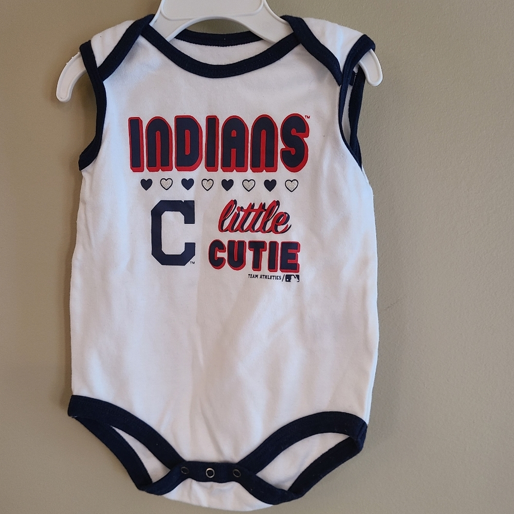 Cleveland Indians Onsie. 6-9 months. EUC.